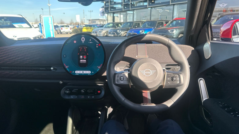 MINI Aceman 135kW E Classic 43kWh 5dr Auto Electric Hatchback